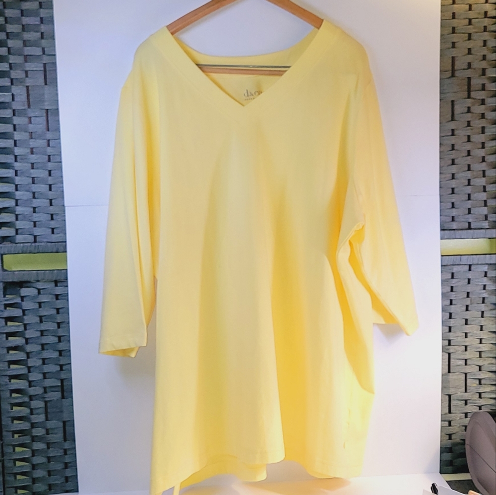 Denim & Company pastel yellow, 3X tunic length top. NWOT